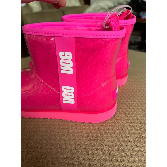 UGG Women's Classic Clear Mini Winter Boots -‎ NWOT - Size 6 - Picture 4 of 7